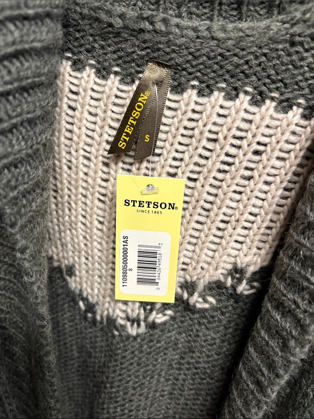Stetson Shawl Collar Gray Sweater Cardigan with Horse Motif ptp 24” - Picture 2 of 4